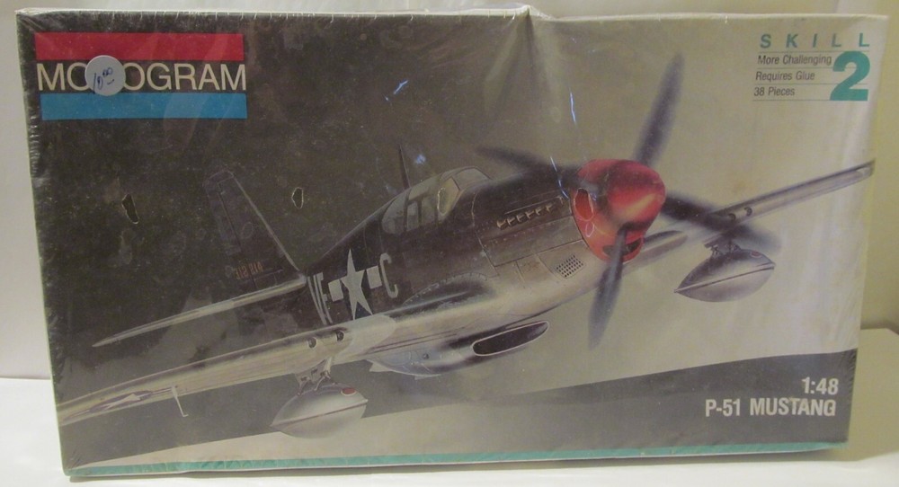 Monogram P-51 Mustang model kit 1:48 # 5214 Sealed
