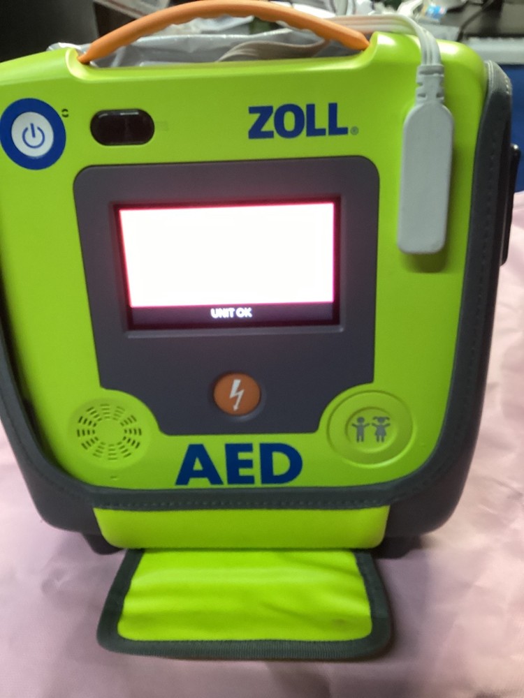 Zoll AED 3 Defibrillator Automatic