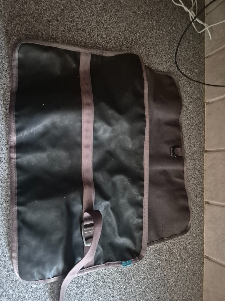 Timbuk2 Trifold Organizer with strap closure