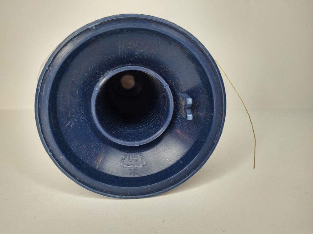 Fufus Chartreuse 5000m Polyester Thread Cone Color # PF287 Lot # 27073