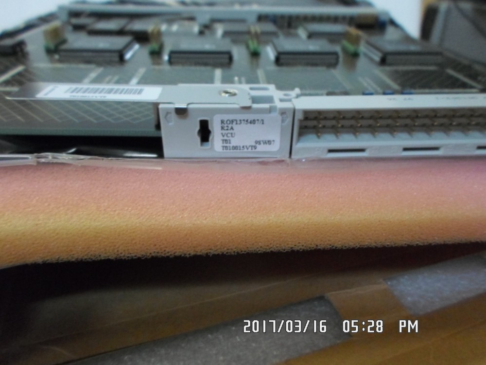 Ericsson VCU ROF 1375407/1 R2A CARD