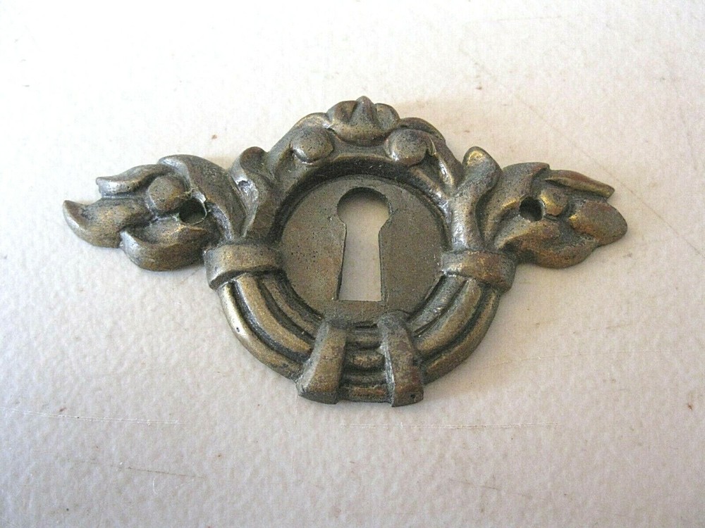 (2) ANTIQUE - SOLID BRASS FURNITURE KEYHOLE DECORATIONS - EMBELLISHMENTS