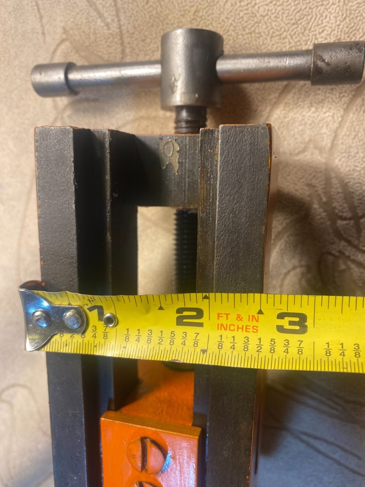 Vintage Milling Machine Lathe Vise