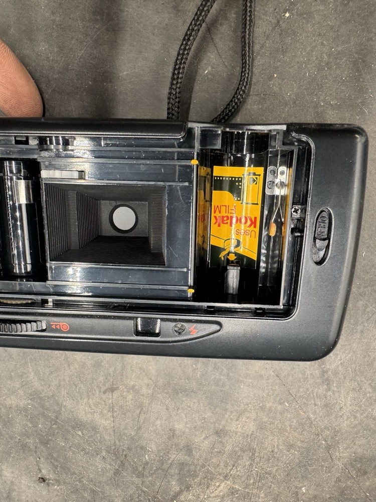 Kodak Star 35 EF 35mm Point & Shoot Camera Untested