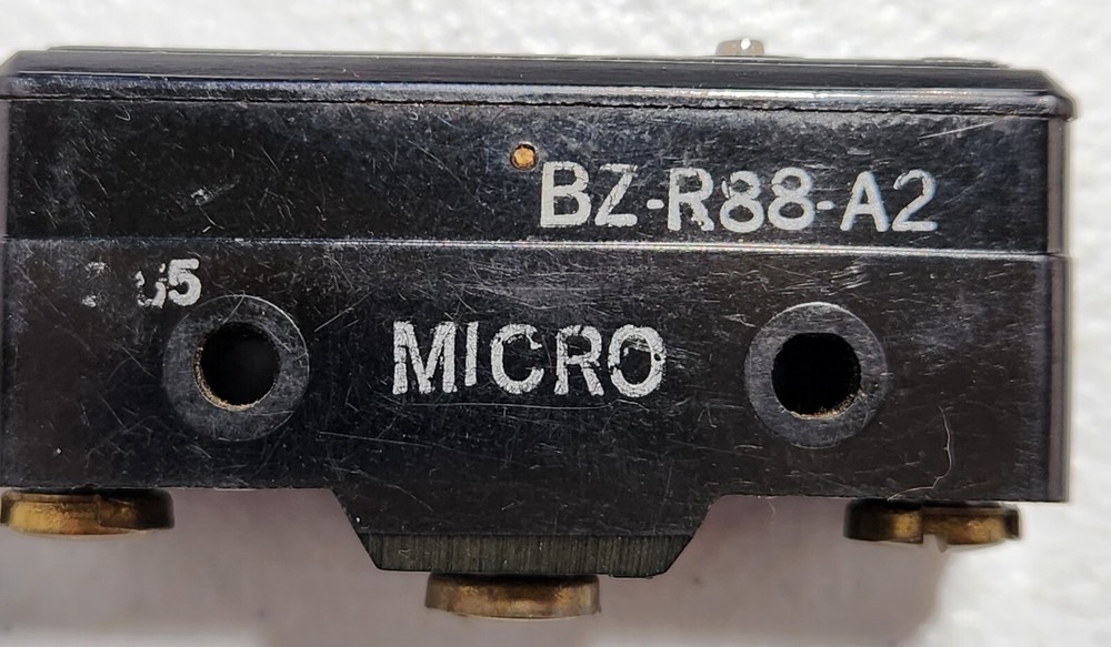 Micro Switches BZ-R88-A2 /BZ-2R