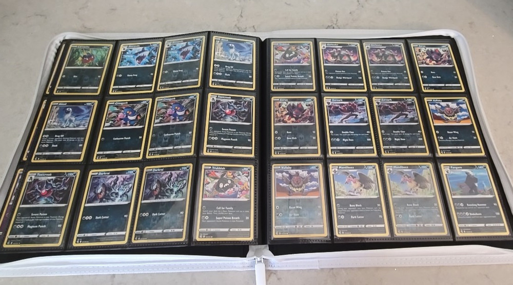 Fusion Strike Complete Base Set Binder with Reverse Holo & Energy - 473 Cards