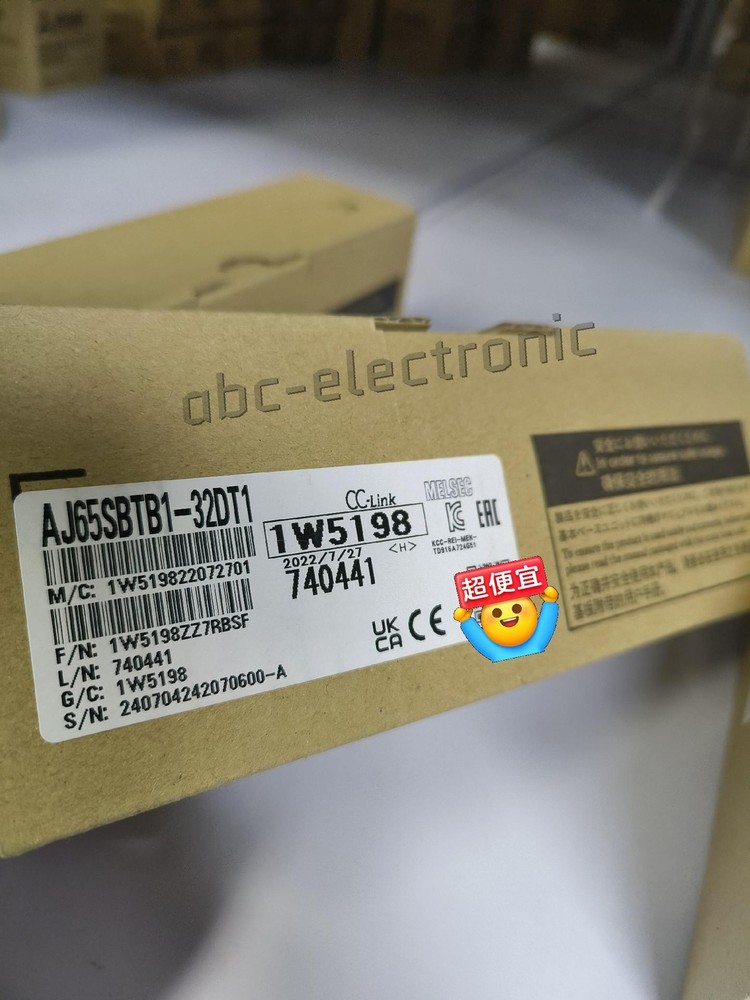 1PCS NEW AJ65SBTB1-32DT1 module