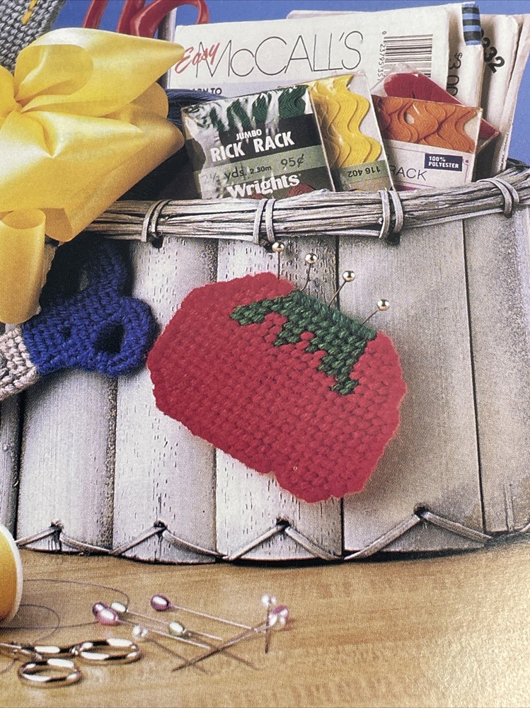 Annie's Attic Pins & Needles Ornaments Scissors Thread Plastic Canvas Pattern