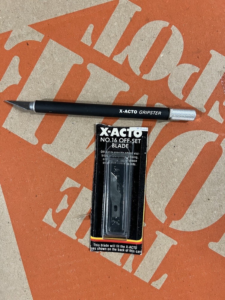 X-Acto Gripster Knife with Replacement New 1 Blade EUC