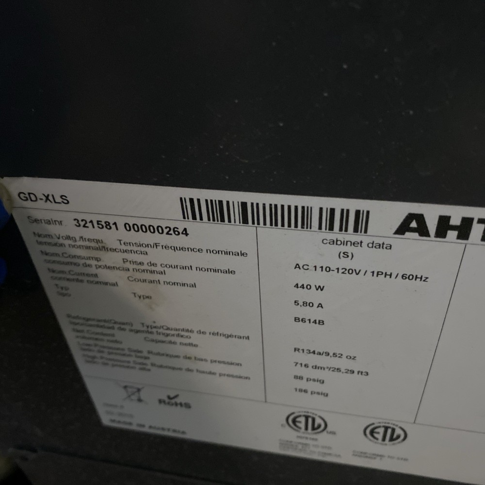 Pre-Owned AHT Refrigerated Glass Display Case Model GD-XLS TESTED