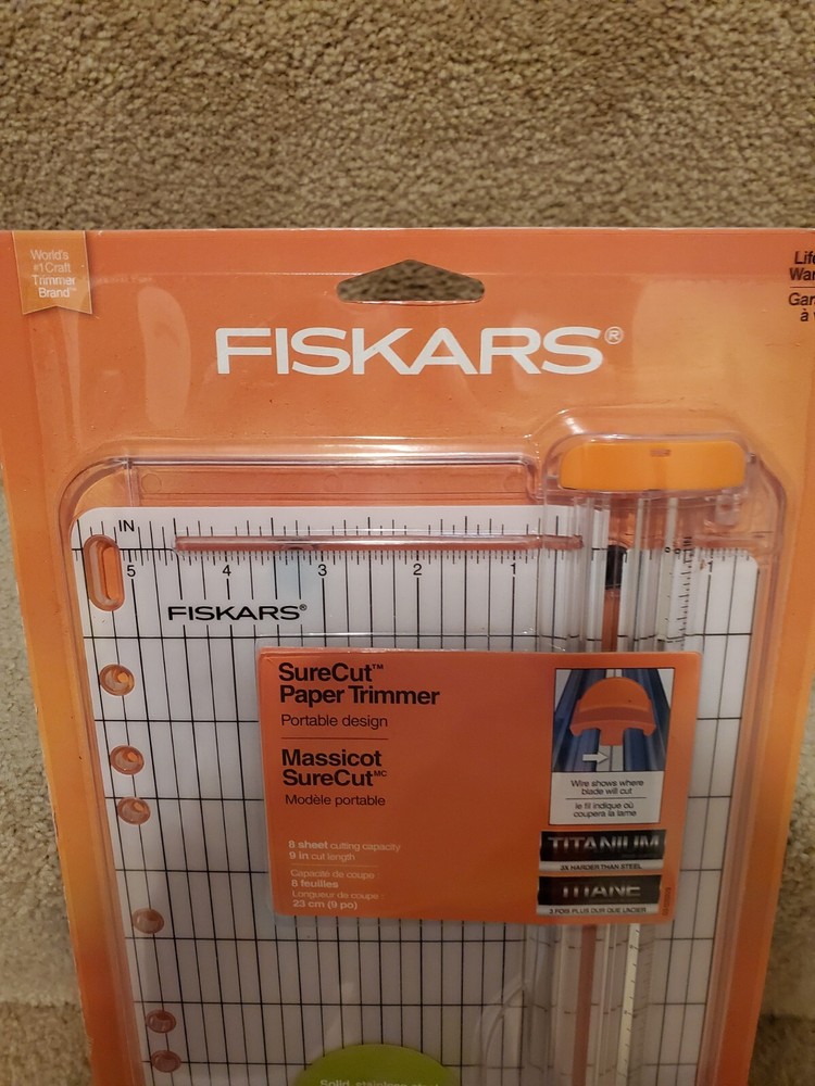 Fiskars SureCut Paper Trimmer 9"