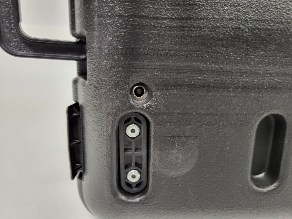 Datamax O'Neil MF8i-270 Portable Dot Matrix Printer Parts (Powers On)