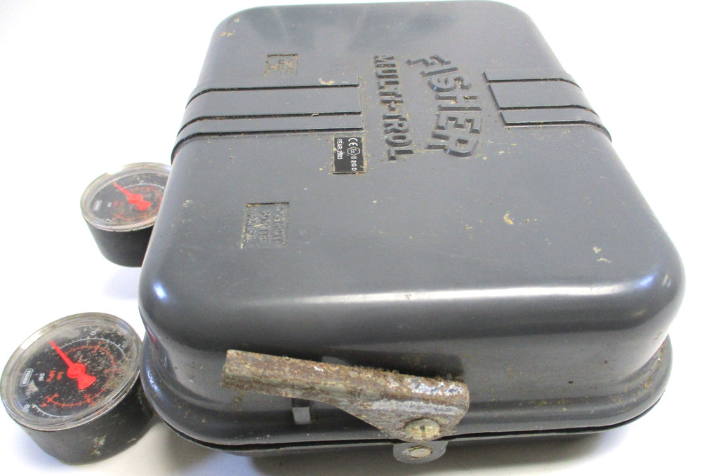 FISHER CONTROLS, 2506, MULTI-TROL RECEIVER CONTROLLER, WEATHERED / SURPLUS