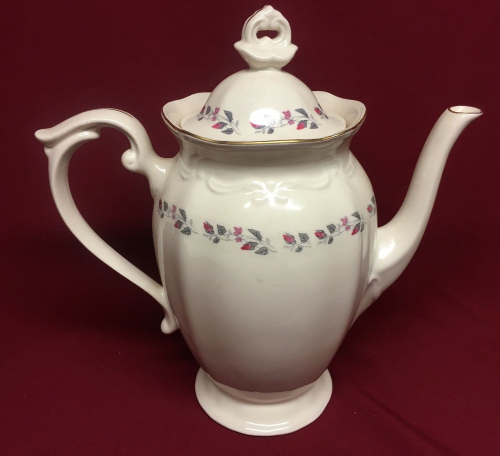 Tulowice Ivy Wreath Pattern Coffee Pot/Server-Poland