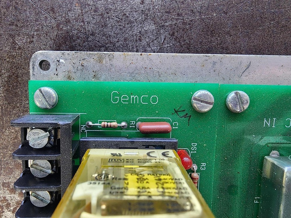 Gemco Series 1992 Output Module Relay Board