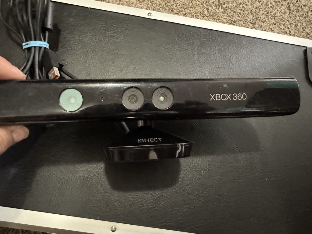 Microsoft Kinect Black For Xbox 360 With Kinect Adventures Game!