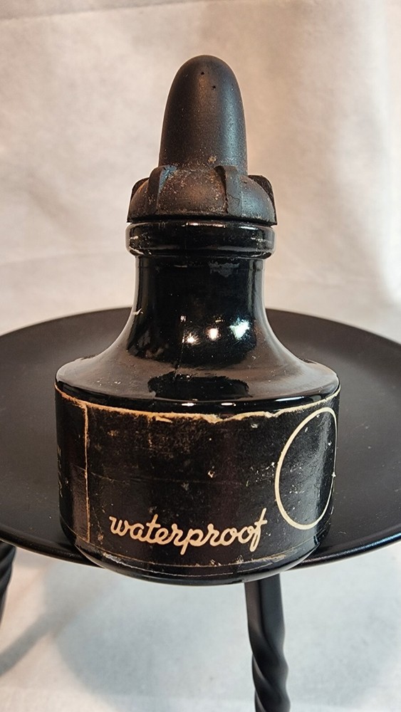 Vintage Higgins American India Ink Bottle • Black, Empty
