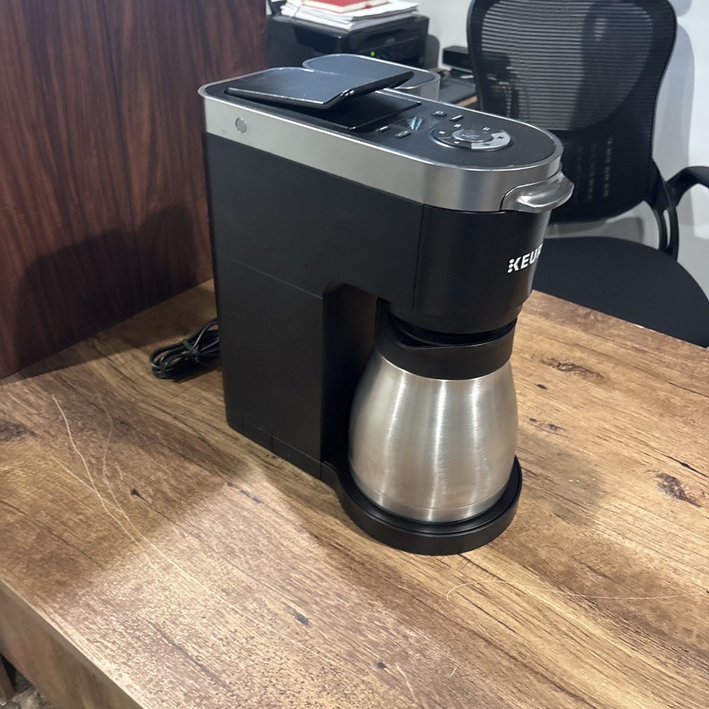 Keurig K-Duo Plus Filter Coffee Maker Programmable Stainless Steel Carafe Black