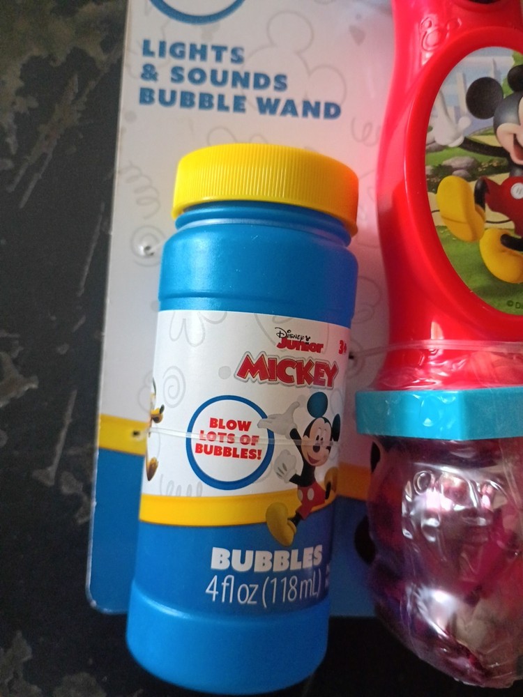 Disney Junior Mickey Mouse Lights & Sounds Bubble Wand + Bubbles