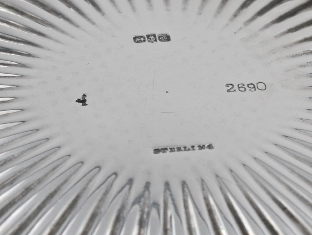 Antique Gorham Sterling Silver Fruit Bowl Pattern 2690 Round Square 8 Inch
