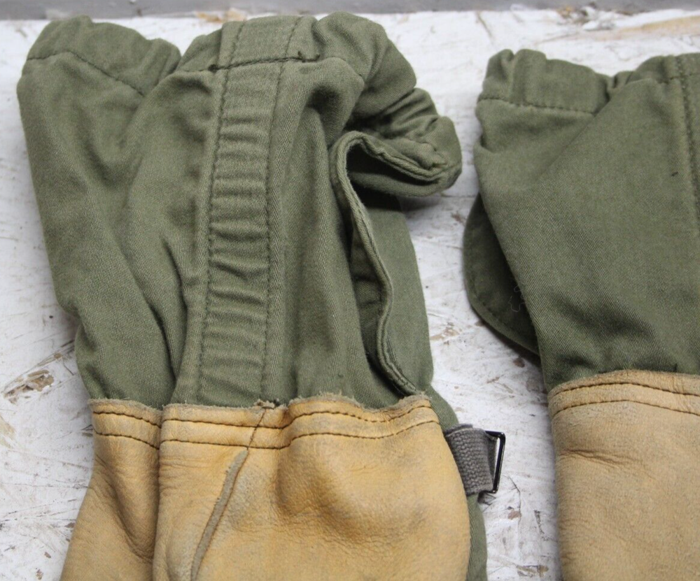 US Army Medium M-1965 Leather Trigger Finger Cold Mittens Gloves M65 Shells