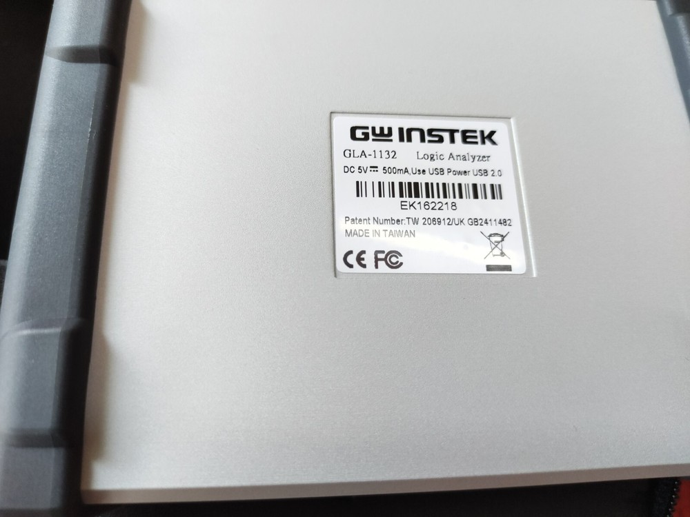 P:VT53 Instek GLA-1132 32 Input Channel Logic Analyzer