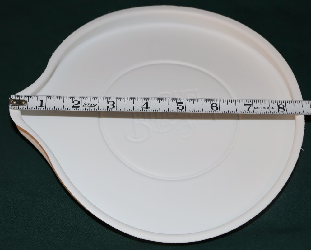 Pampered Chef White Replacement Storage Lid for 2 Quart Measuring Batter Bowl