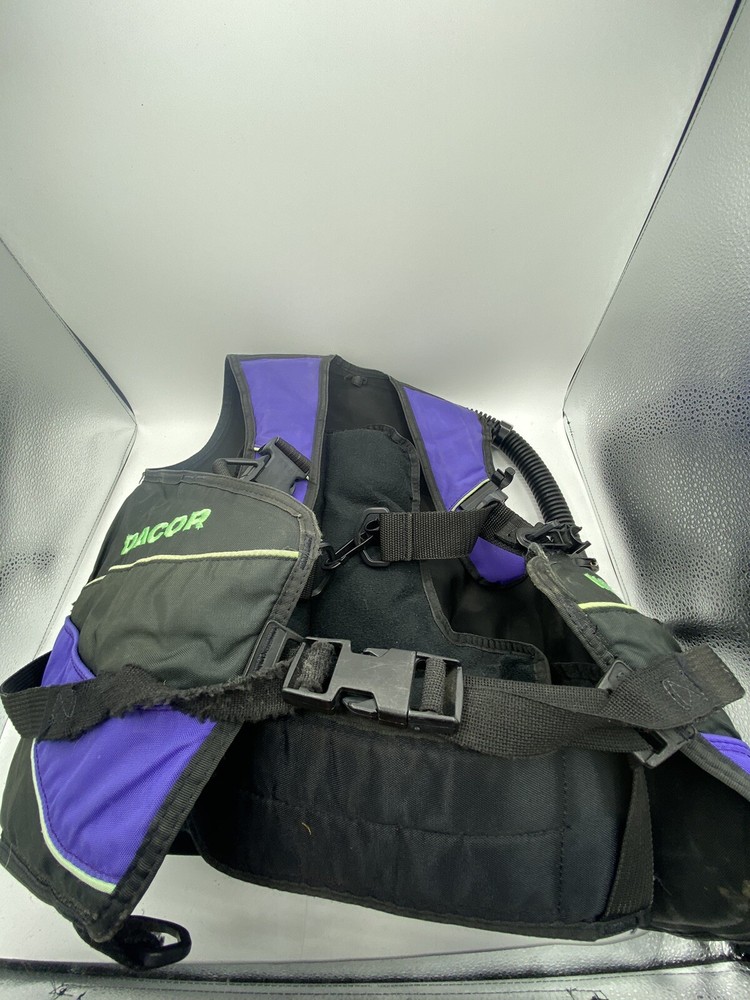 Dacor Nautica BCD -Size S- Purple Small