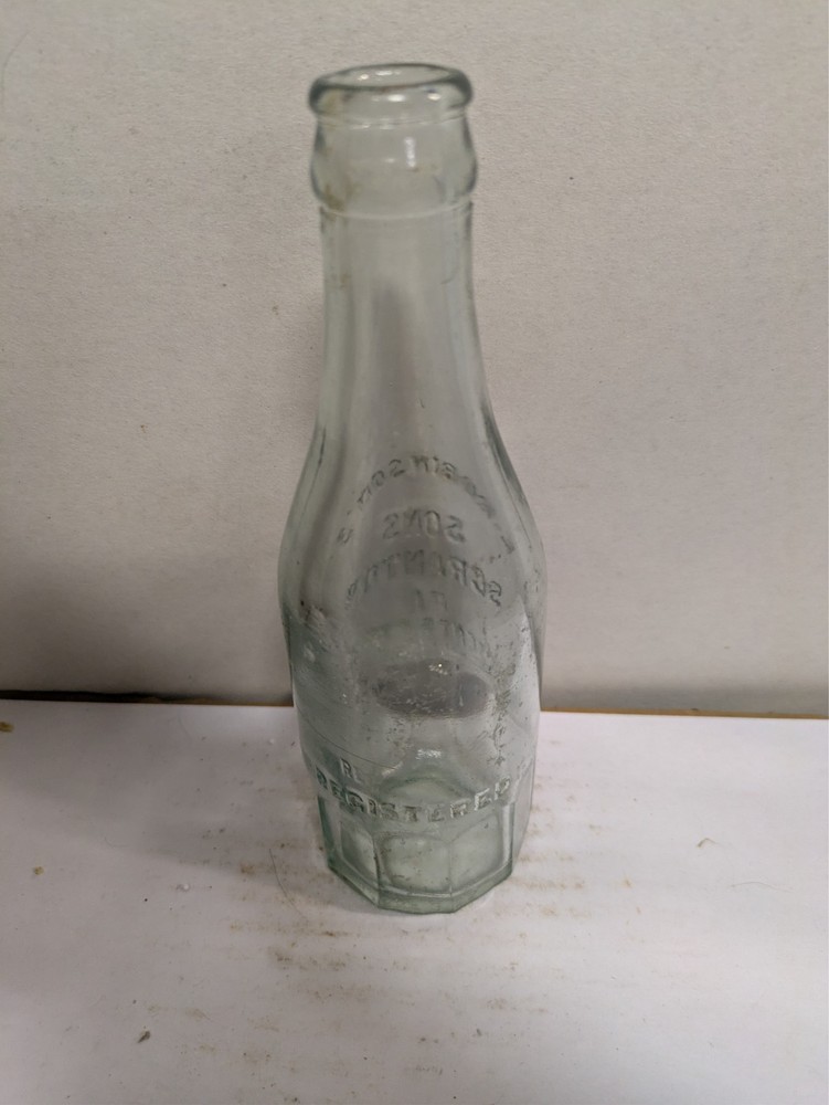 7oz E. Robinson's Sons Cap Top Bottle, Scranton PA