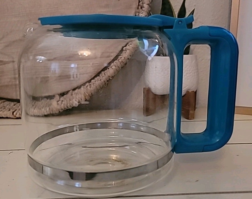 Rare BELLA Linea Collection 12-Cup Programmable Coffee Maker (Blue)