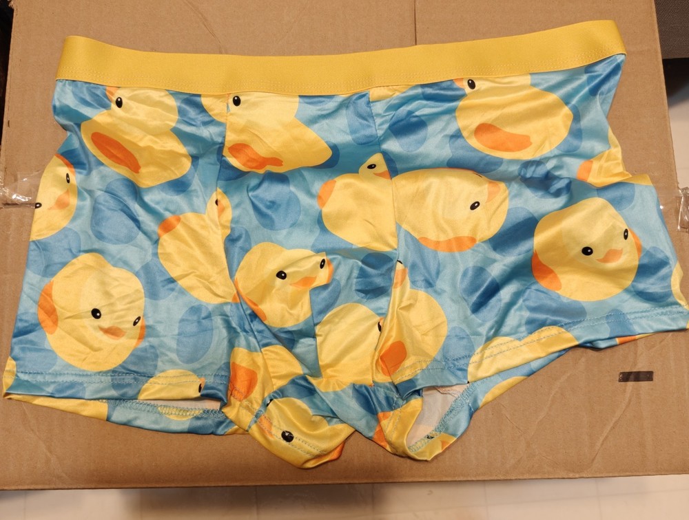 GT5- 5 Boxer Briefs Funny Design Ducks, Lips, Camo, Checker Patterns Size Medium