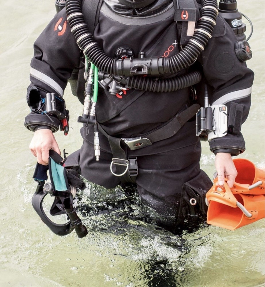 Kiss Sidewinder Rebeather