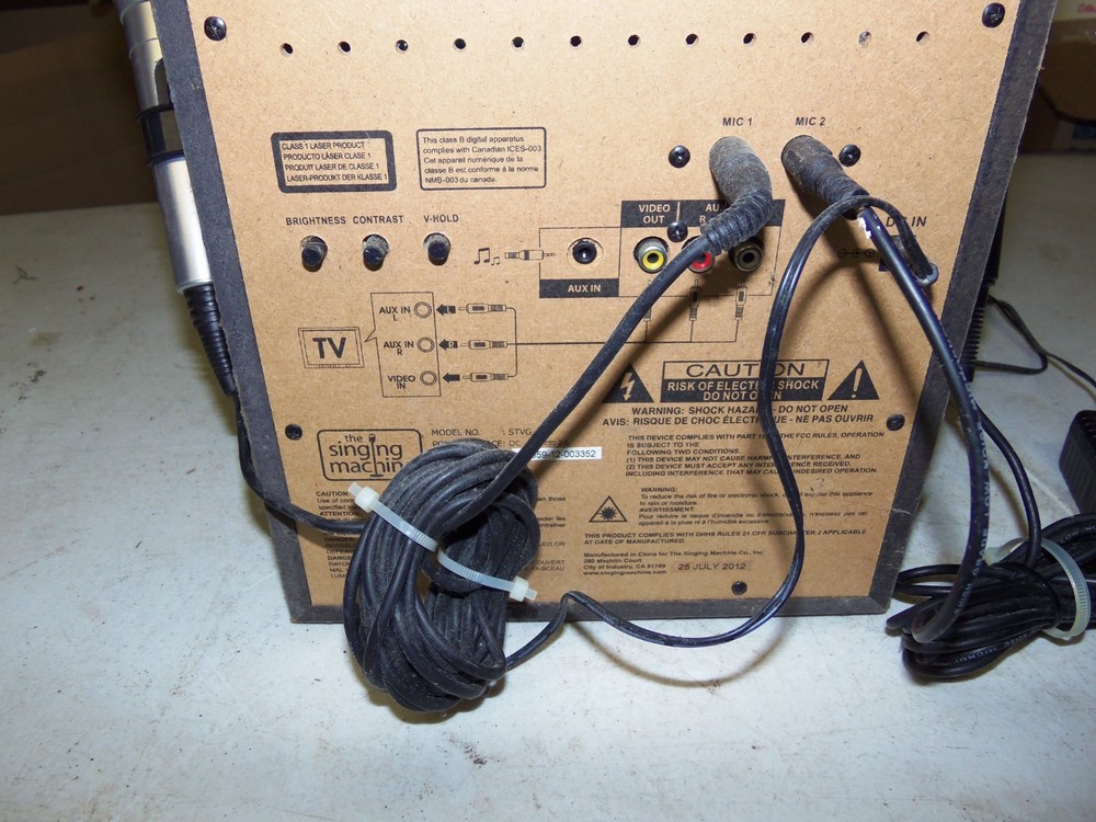The Singing Machine, Model STVG - 559, Powers on but does not work correctly