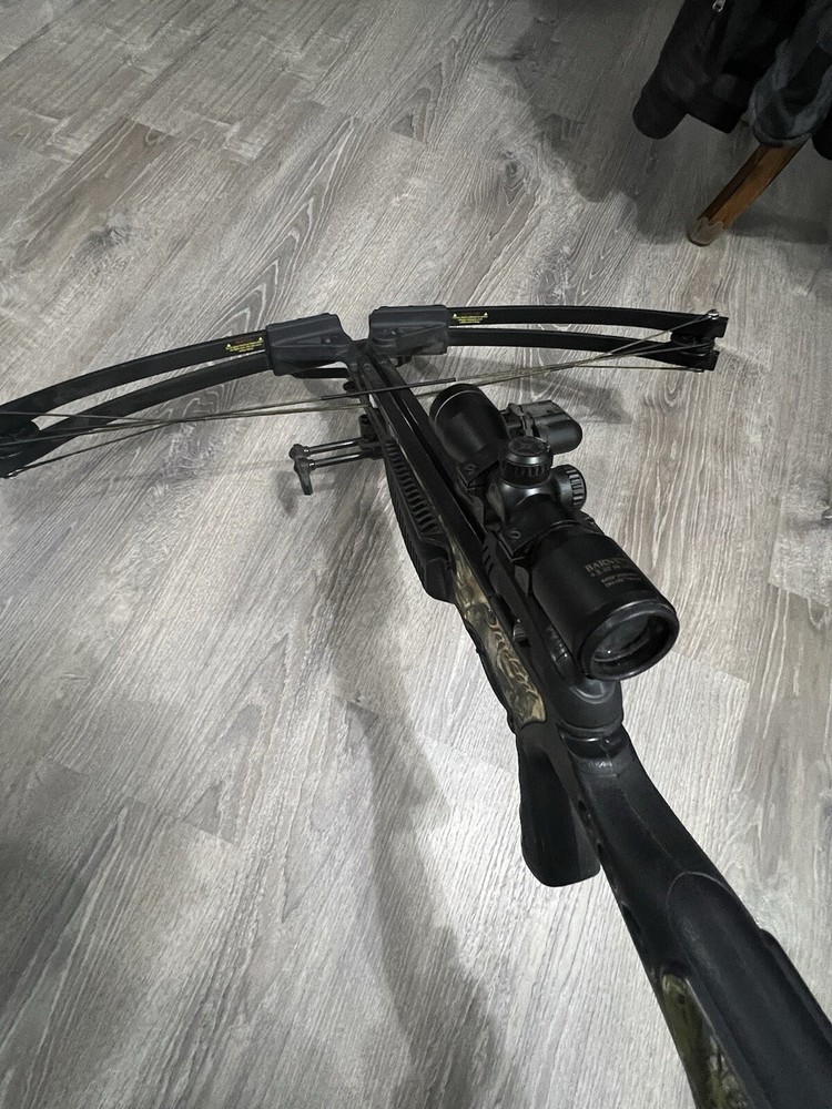 Barnett Jackal Crossbow