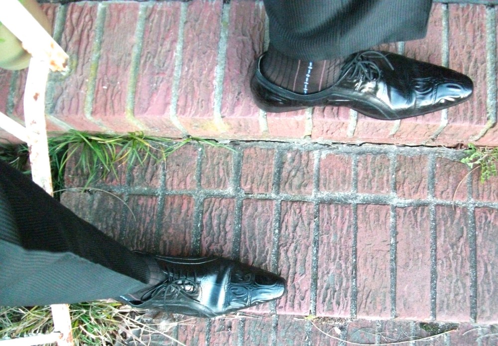 Mens Sheer Nylon Thick N Thin Socks, Cap Toe / Heel Clock Pattern Black SZ 10-13