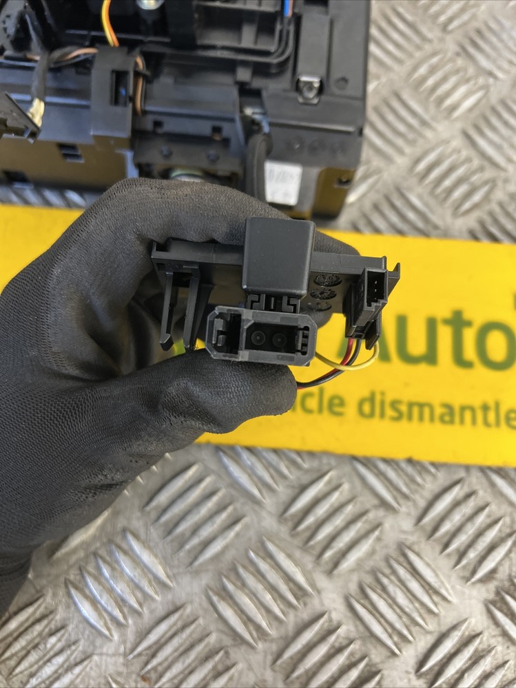 2002-06 Mercedes E-Class W211 6 CD Changer Unit + Hazard Switch Panel