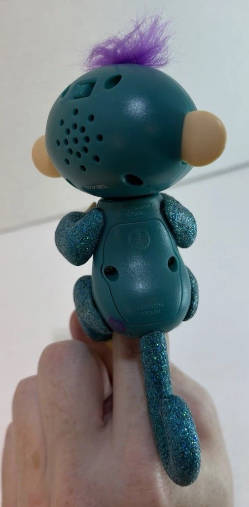 2016 Wowwee Fingerlings Monkey (Works)