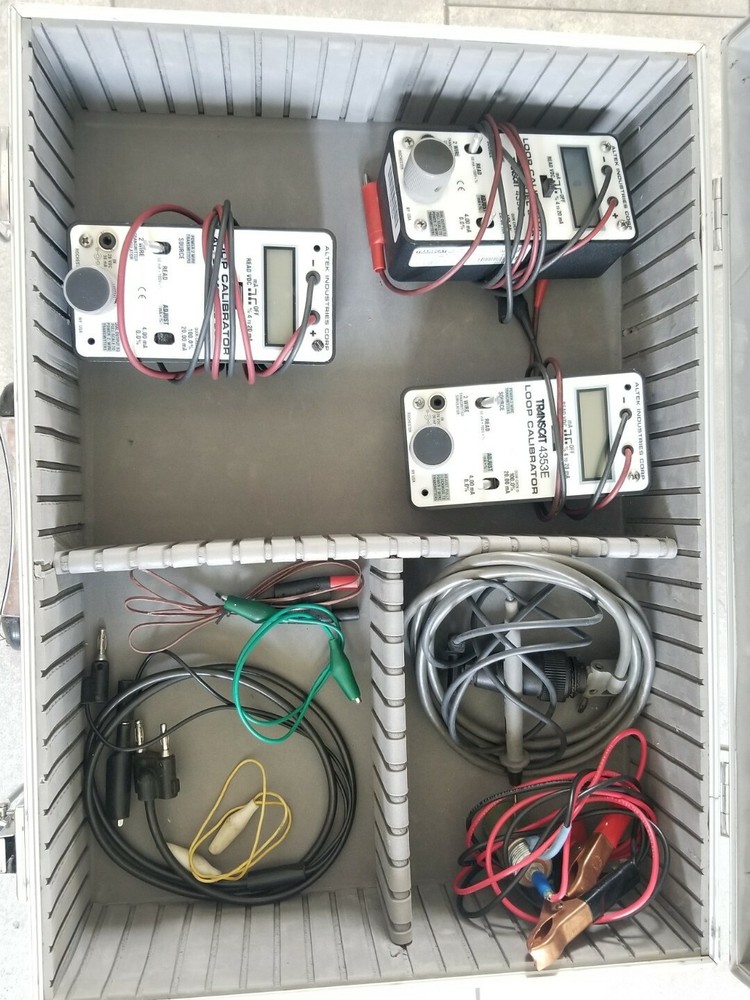 Altek Model 334A Loop Calibrator SET