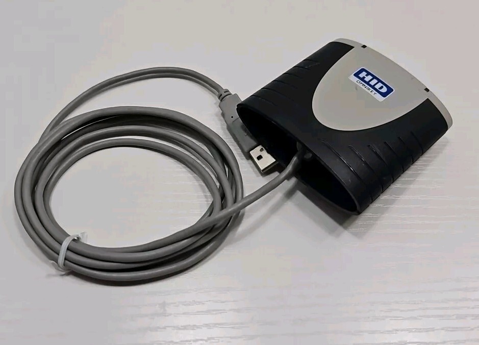 HID OMNIKEY 3121 USB Card Reader