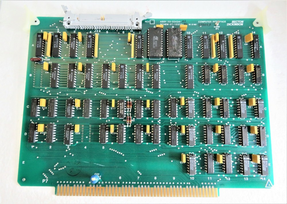 BECTON DICKINSON 03-32424-02 COMPUTER INTERFACE CLASSIFIER CARD PCB BOARD