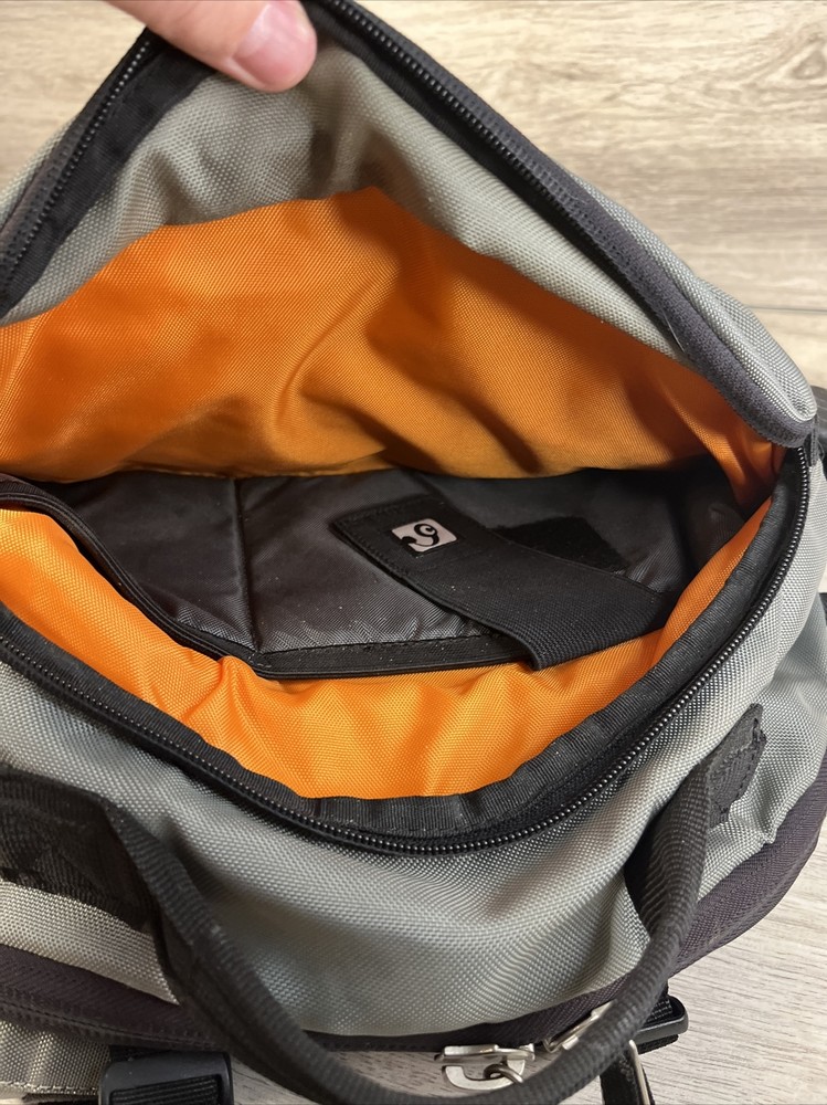 Ogio Recon Backpack Hiking Tek Spec Straps Pockets 2003 VGUC