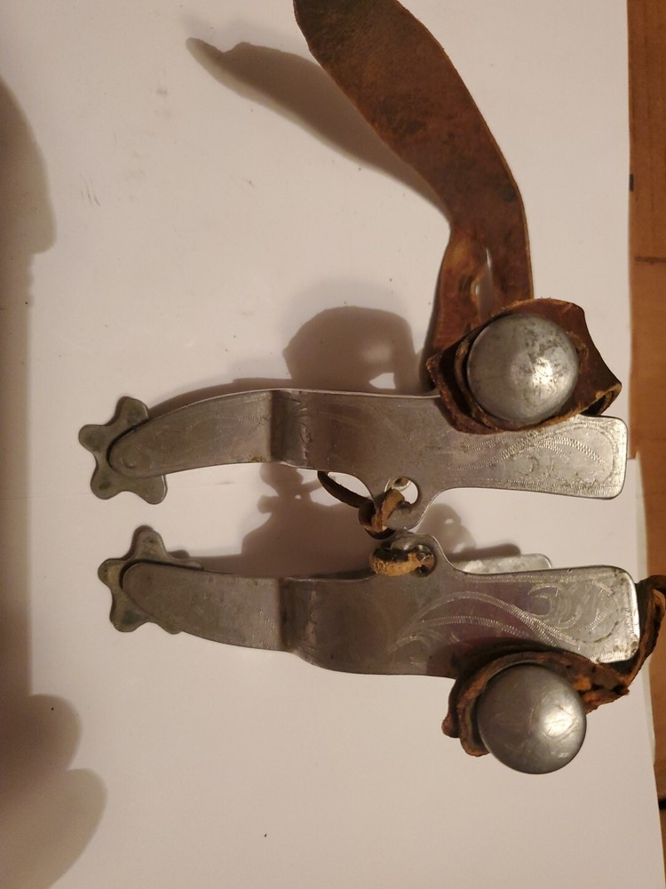 Vintage Crockett Renalde  Engraved Spurs Pre-owned.