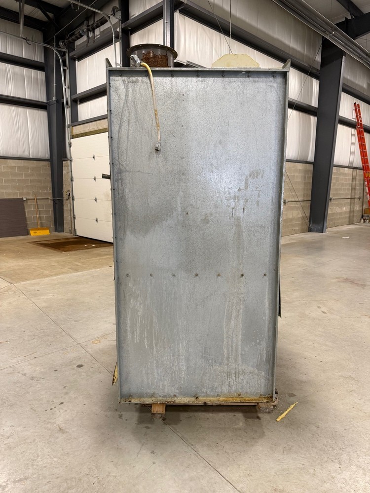 4ft spray booth, with overhead lights