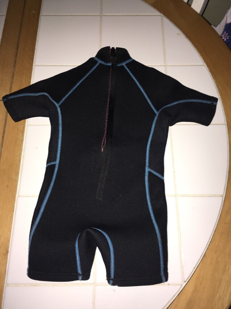 Childs Aleeda Wet Suit, Size XXS
