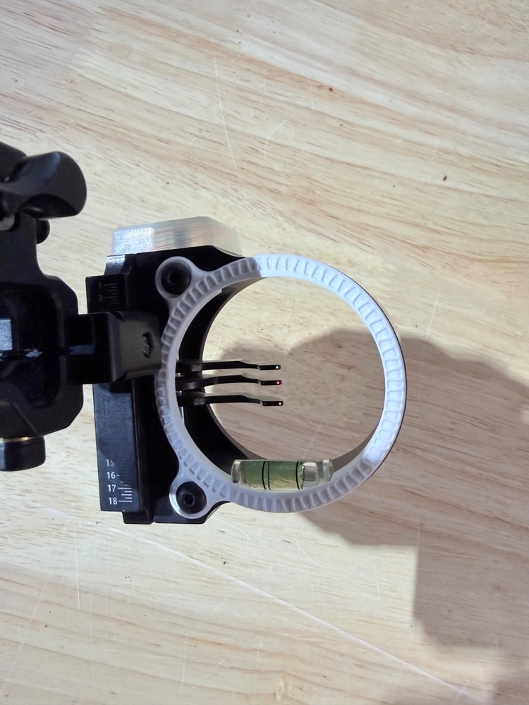 Blackgold Lefthand bow sight