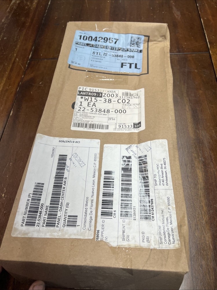 Freightliner Dash Panel P/N: 22-53848-000