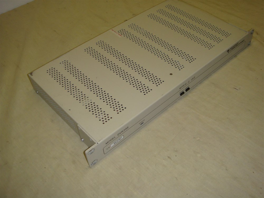WEGENER COMMUNICATIONS DVR396 MPEG-2 IRD SATELLITE DIGITAL VIDEO RECEIVER