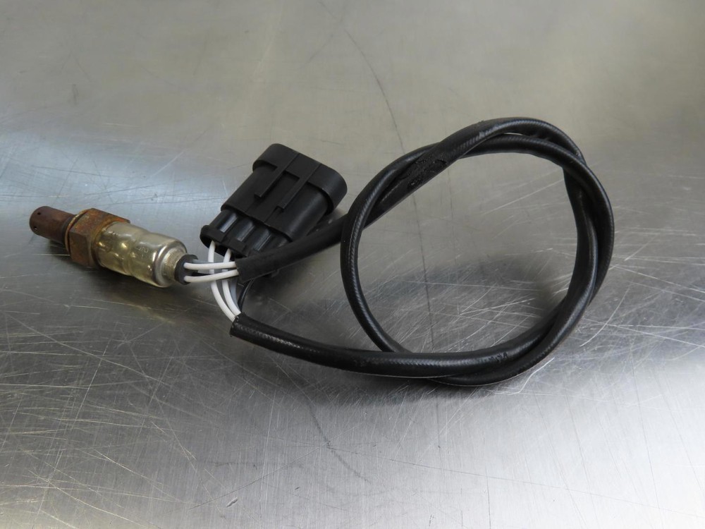 EB1370 2014 14 DUCATI PANIGALE 899 O2 OXYGEN SENSOR 2