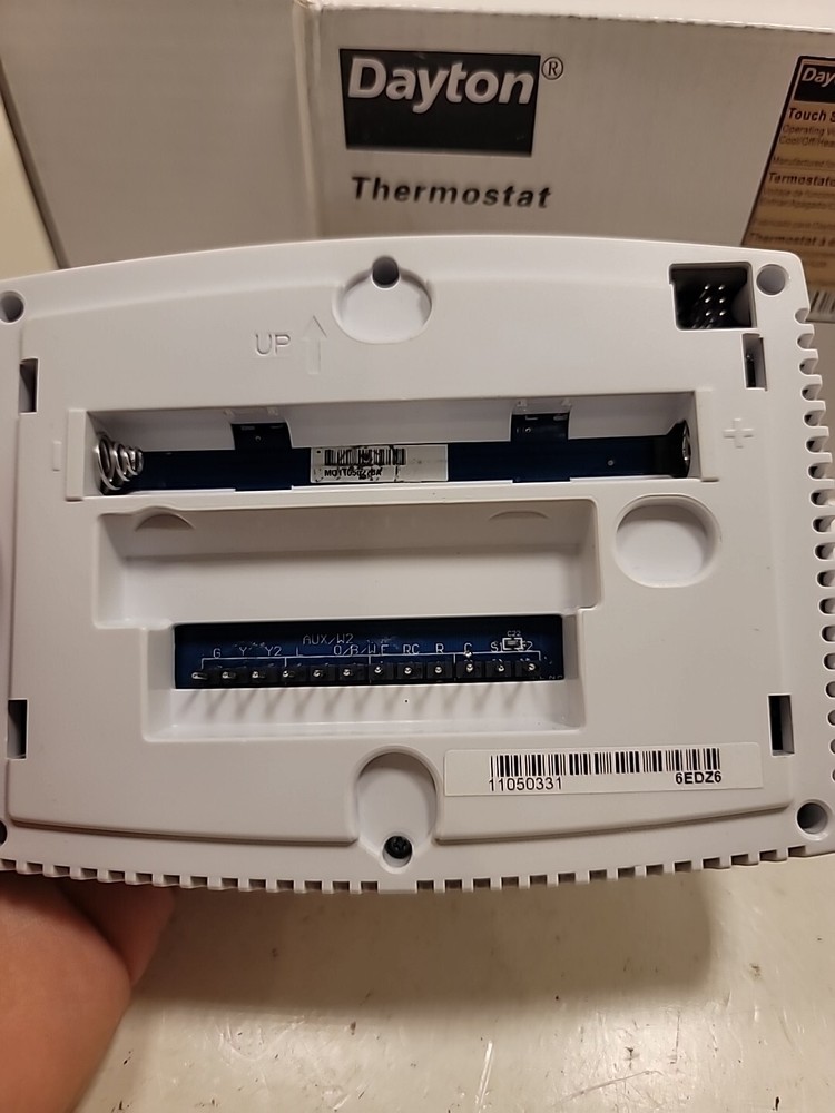 dayton touch screen thermostat 6edz5
