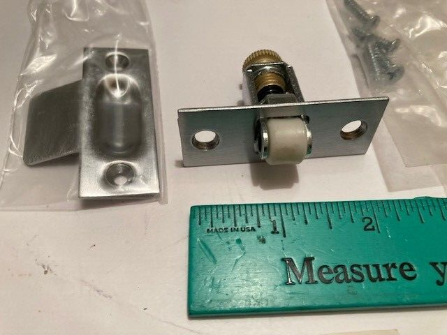 SOLID BRASS - ADJUSTABLE DELTANA #RCA336U26D 2 1/4" X 7/8" ROLLER CATCH BC